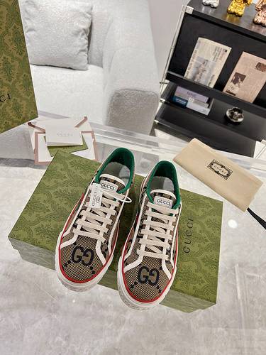 Picture of Gucci Shoes Women _SKUfw131958788fw